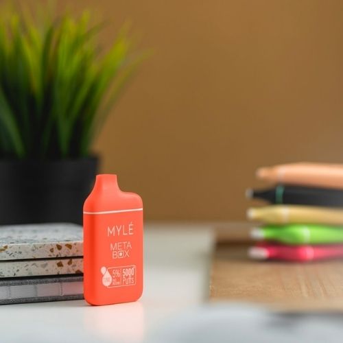 Myle Meta Box Peach Ice Disposable Device